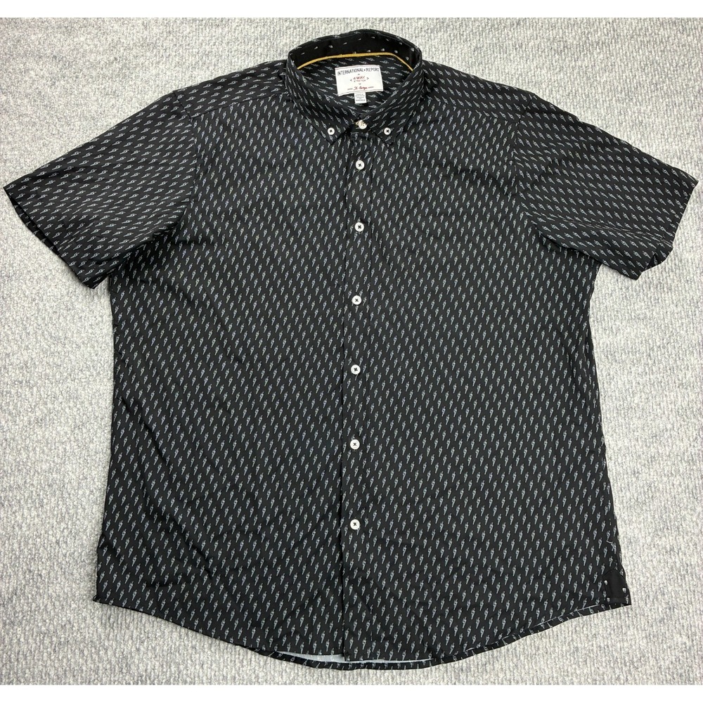 International Report Mens XL Black Lightning Bolt 4 Way Stretch Button Shirt